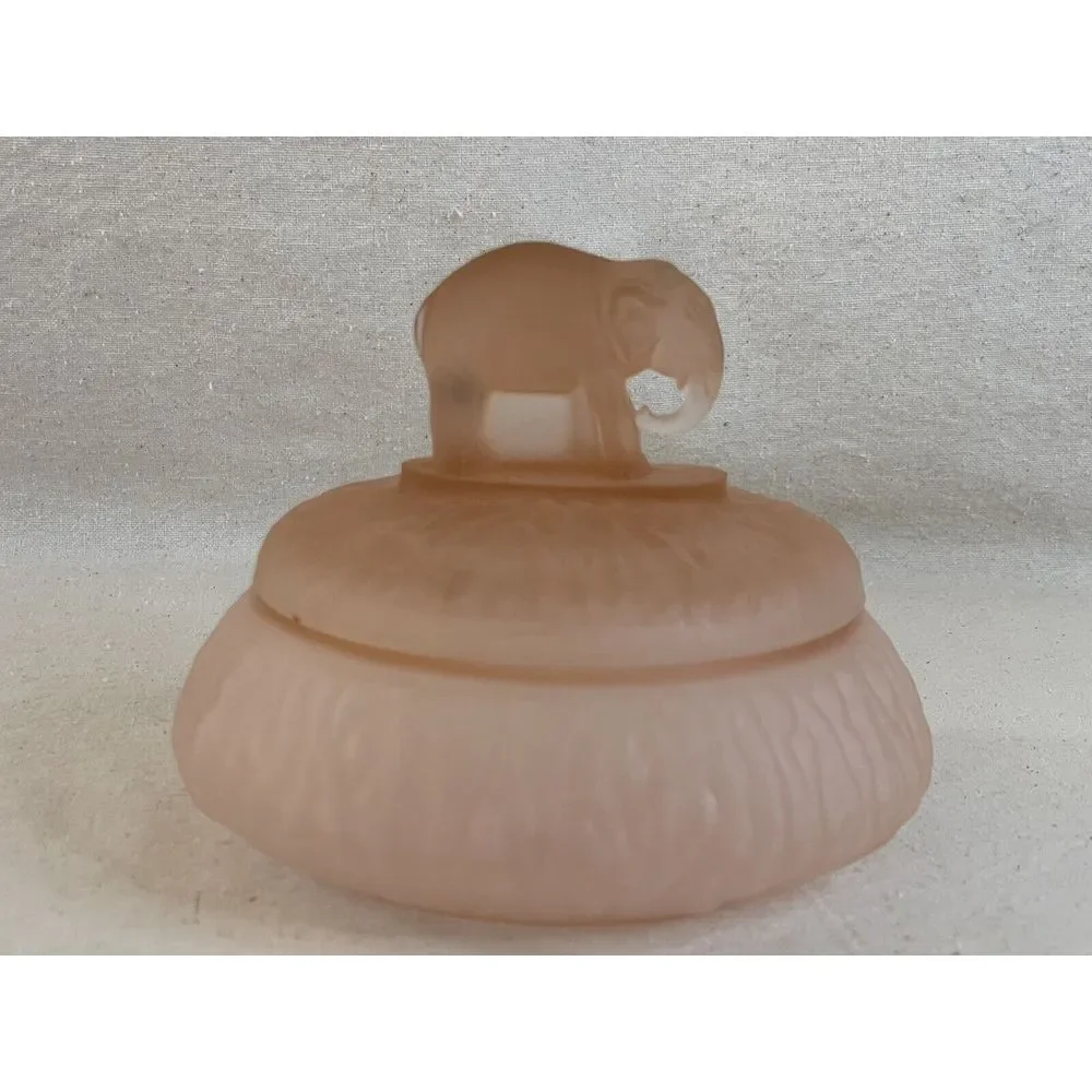 Vintage‎ L.E. Smith Glass Pink Elephant Trinket Box or Powder Jar c.1935